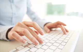 暑期促銷熱 商家偏愛“組合牌”，互聯網信息服務成新焦點